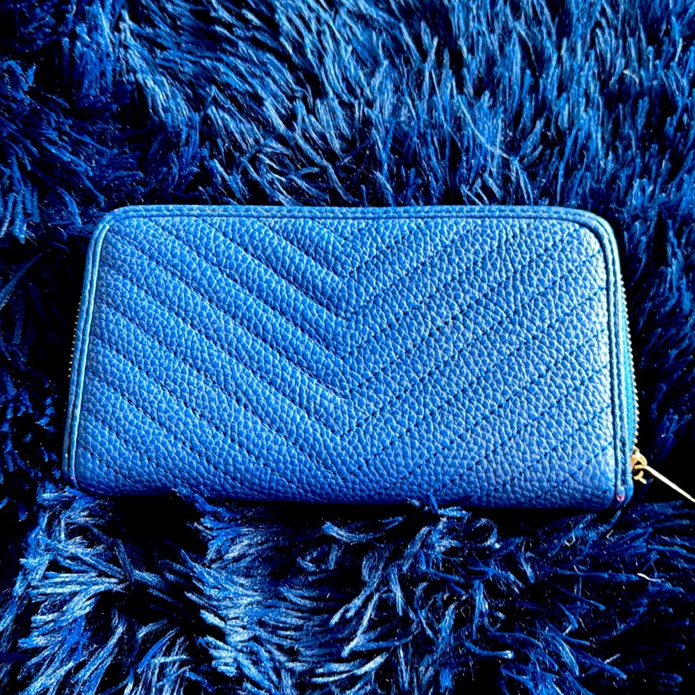 Blue KC Jagger V-Quilted Zip Around Wallet